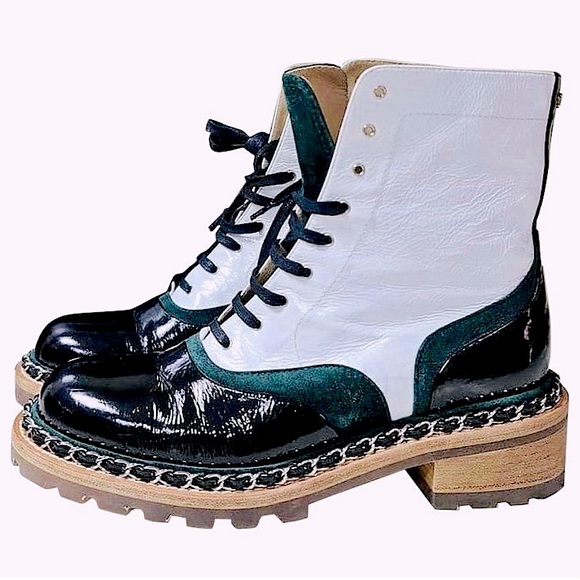 CHANEL SALZBURG 2015 Suede Patent Calfskin Boots Shoes - Size 39 - Picture 2 of 9